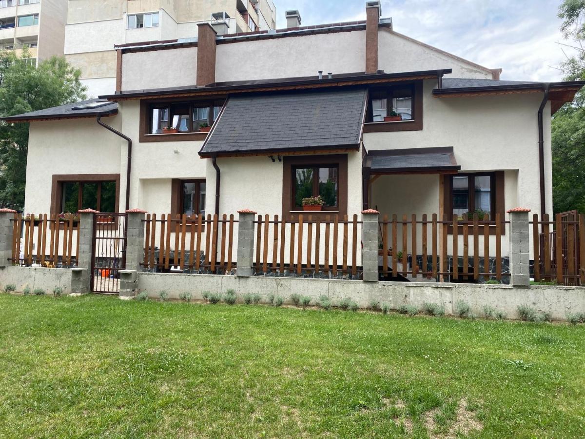 Hotel Sofia Family House - Free Parking Esterno foto